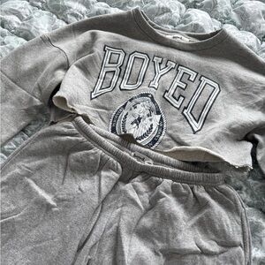 Gray Cropped Sweatshirt and Sweatpants Set